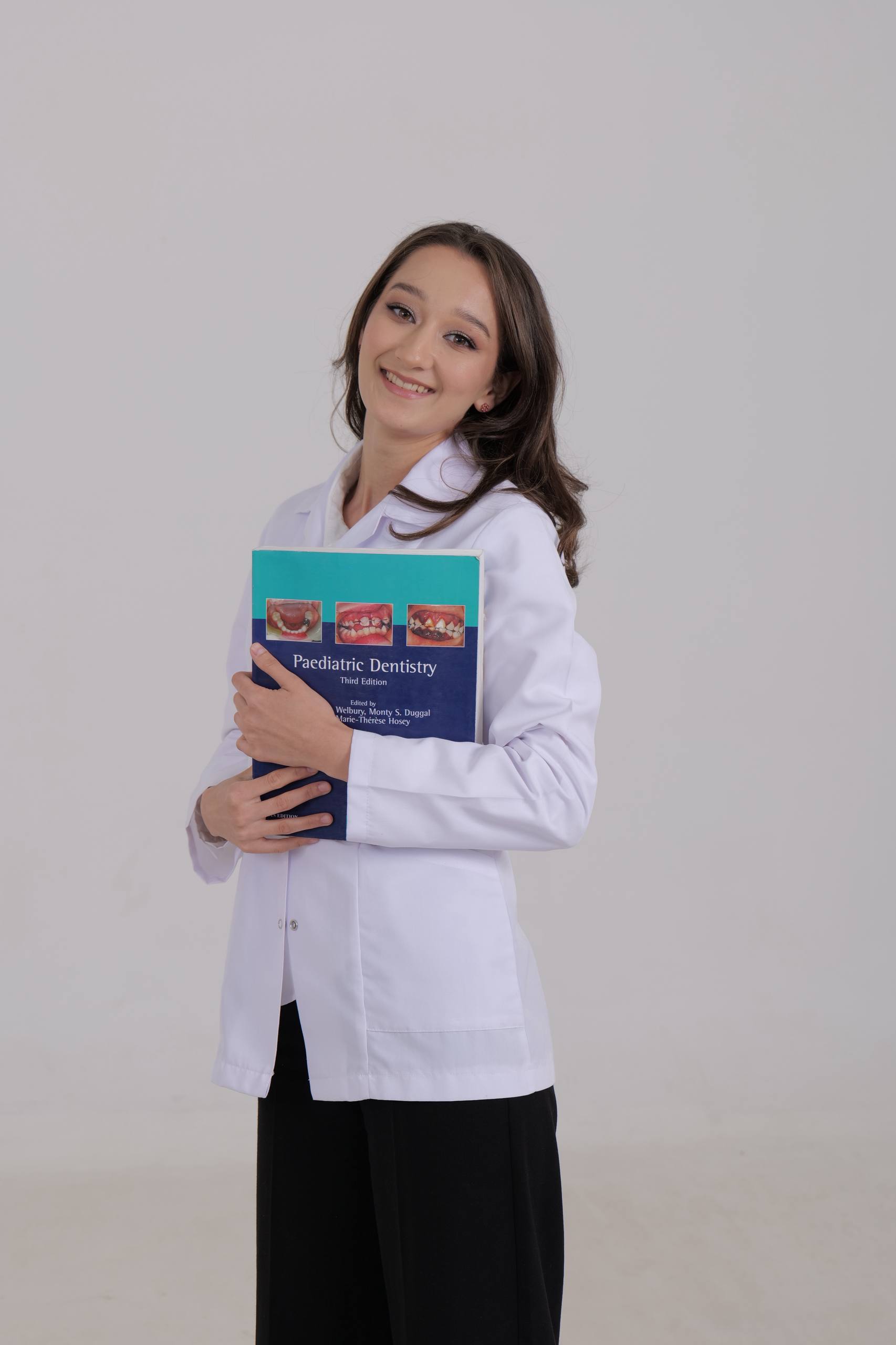 Ubaydullayeva Charosxon